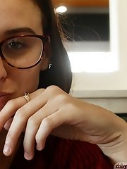 8 free voyeur pictures